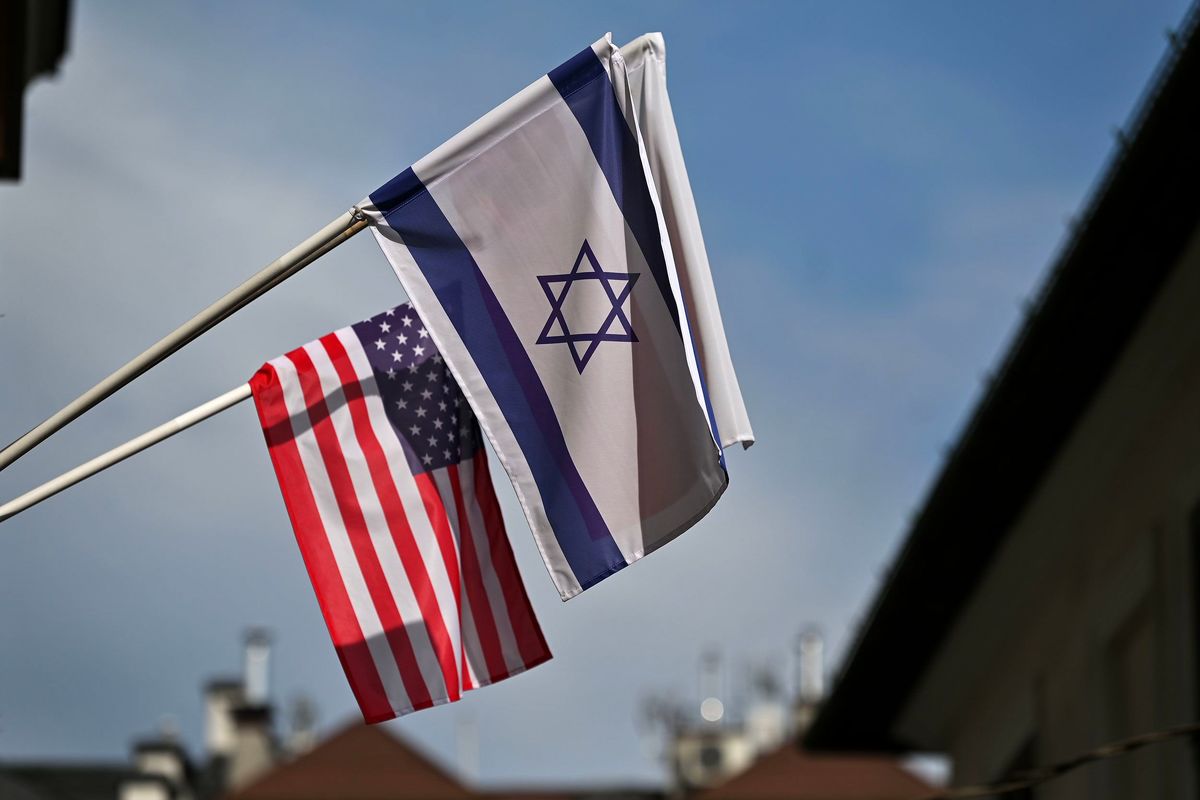 اکسیوس:دو مقام اسرائیلی جهت رایزنی درباره ایران به آمریکا سفر می کنند