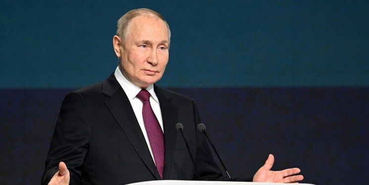 پوتین: اتحادیه اقتصادی اوراسیا به یکی از مراکز جهان چند قطبی تبدیل خواهد شد