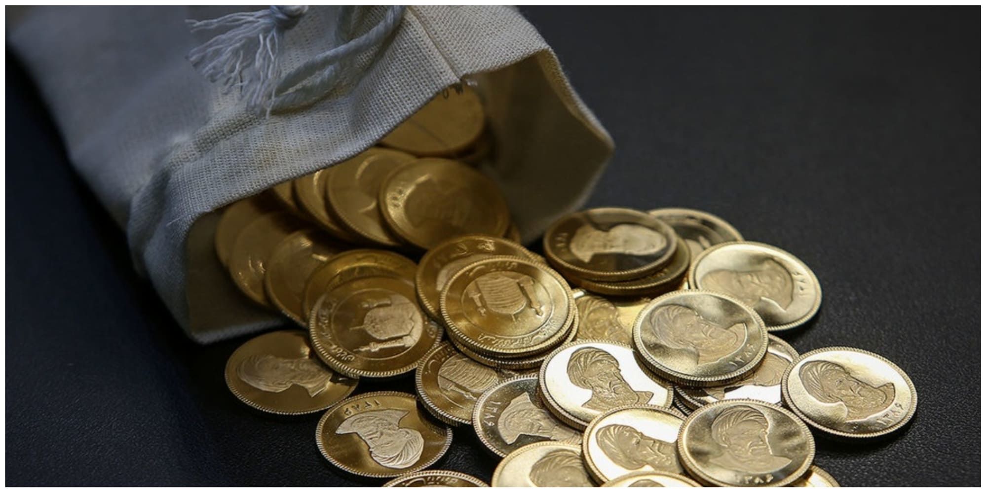 کاهش قیمت طلا و انواع سکه