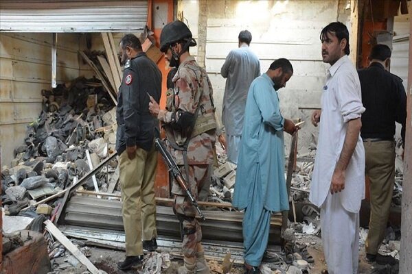 انفجار بمب در پاکستان هفت کشته برجای گذاشت