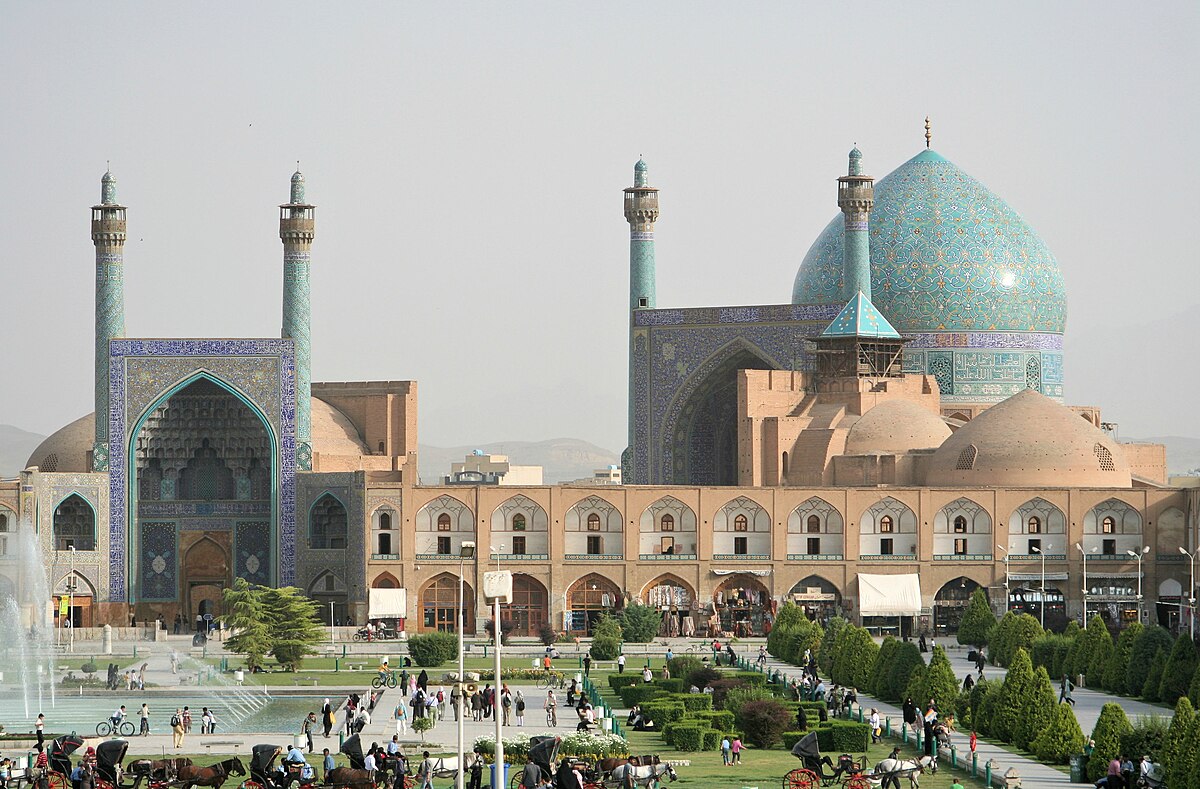 معماری اسلامی و سبک های سکولار و مذهبی