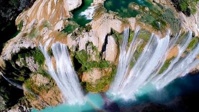 آبشار تامول مکزیک که  ۱۰۵ متر ارتفاع دارد